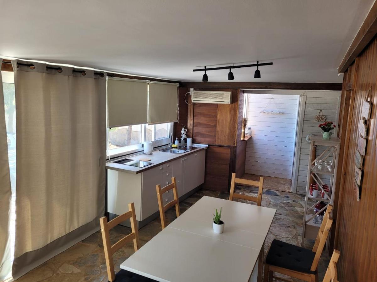 קוסטה קלמה Fuerte Action Guest House מראה חיצוני תמונה